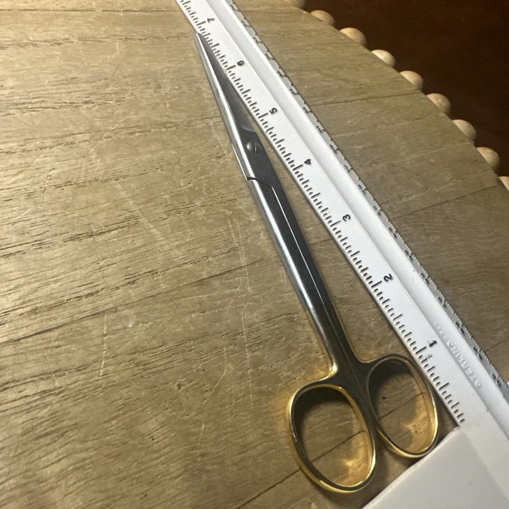 V. Mueller Surgical Scissors SU 1804-002 Germany